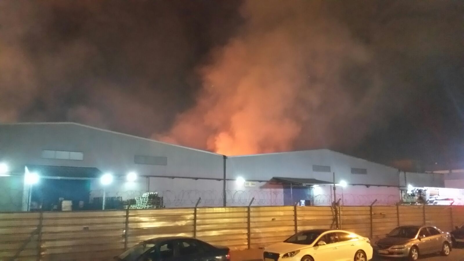 שריפת הענק במפעל באזור התעשייה