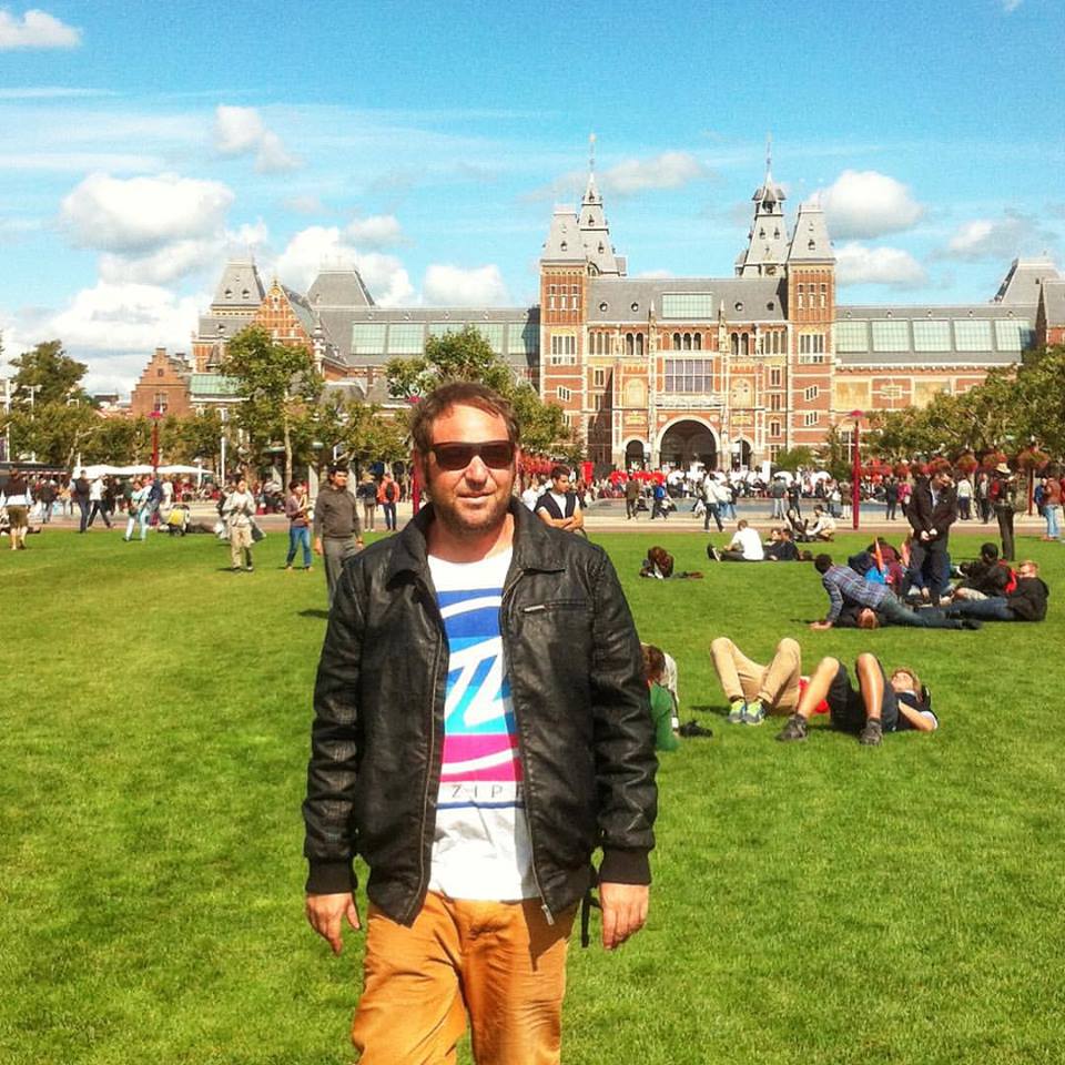 כץ באוניברסיטה ברומניה