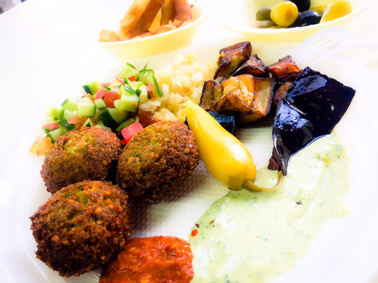 הולך גם בצלחת