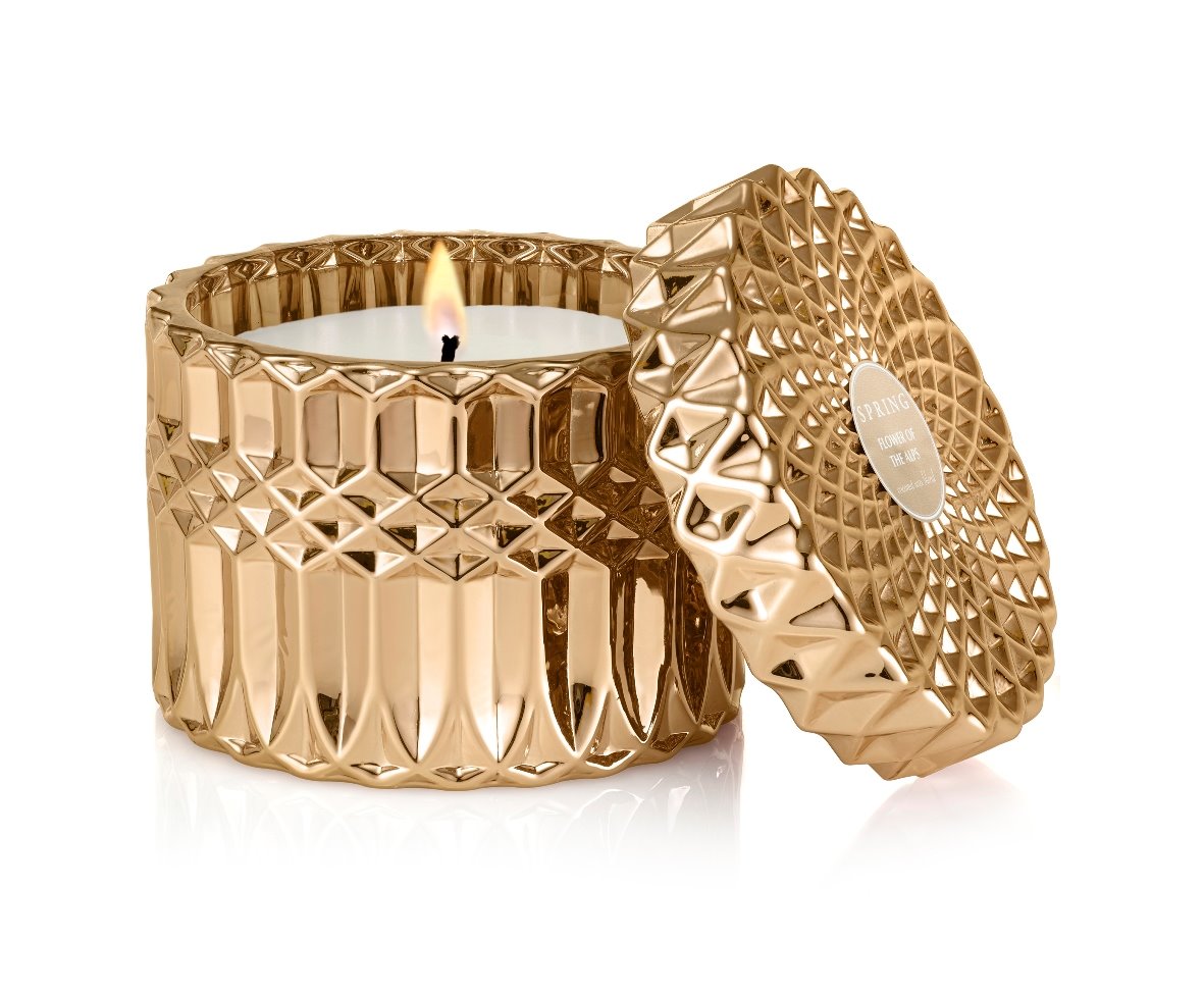 25% הנחה על נרות של spring. יח"צ