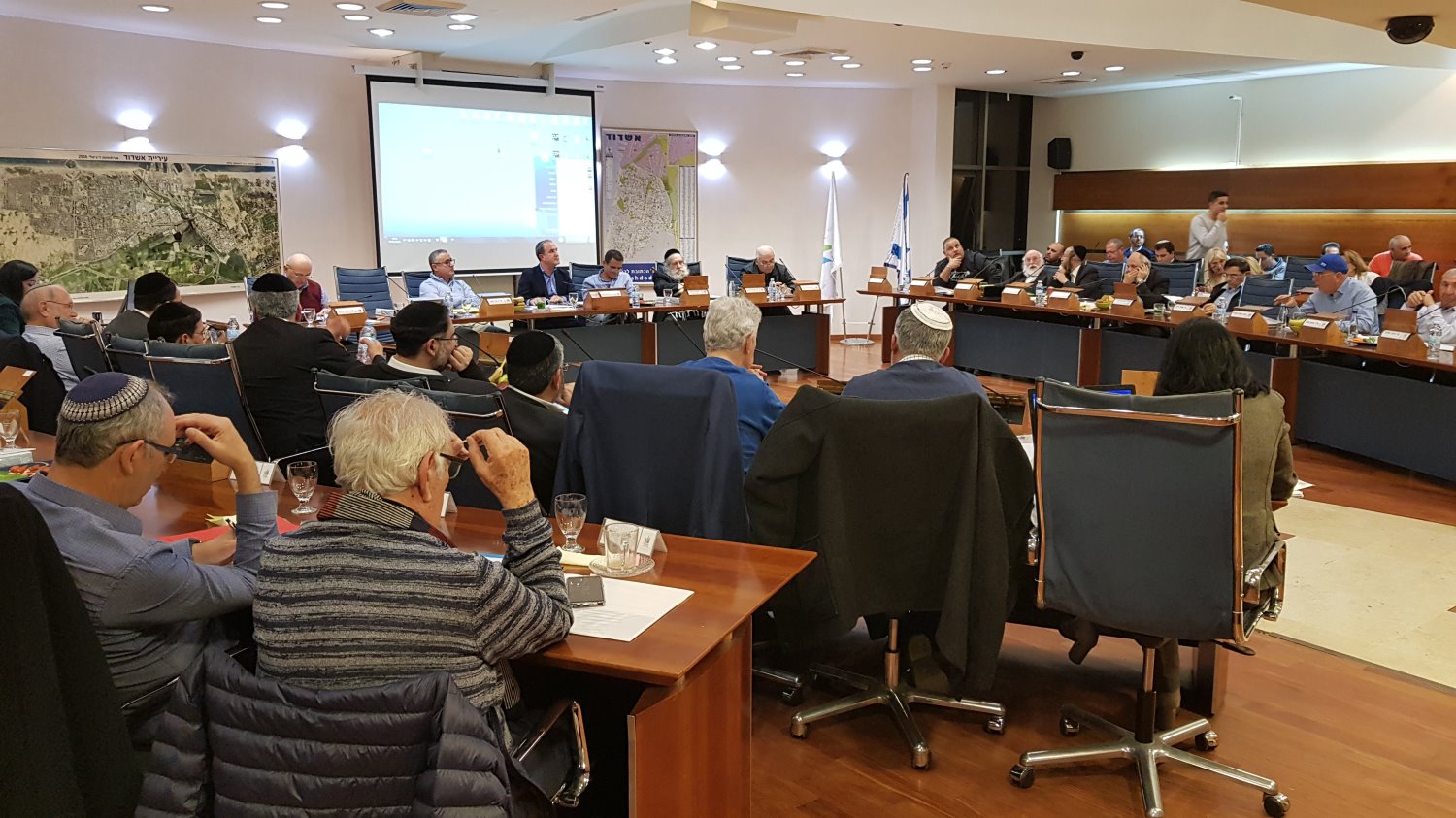 ישיבת מועצת העיר אשדוד