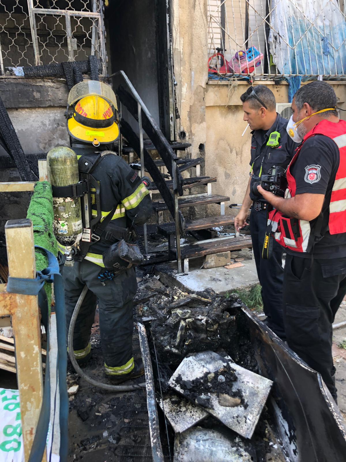 שריפה באשדוד | צילום: אורי קריספין