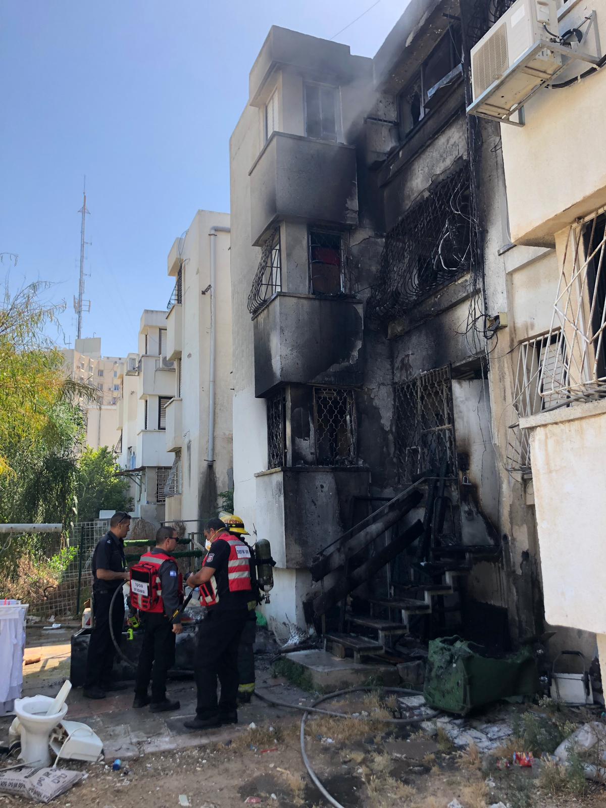 שריפה באשדוד | צילום: אורי קריספין