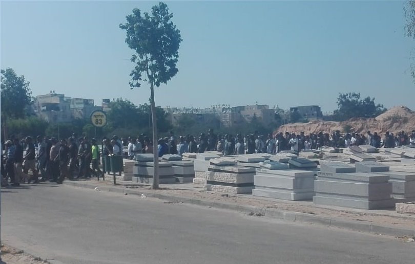 מלווים את אילנית טלקה ז"ל בדרכה האחרונה