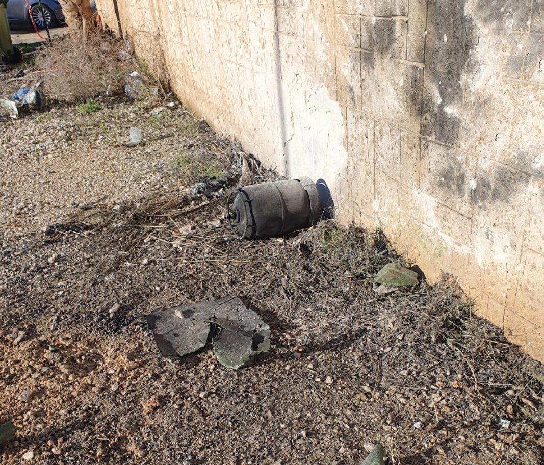 בלון הגז ששימש לניסיון החיסול הבוקר (צילום: דוברות כב"ה מחוז דרום)