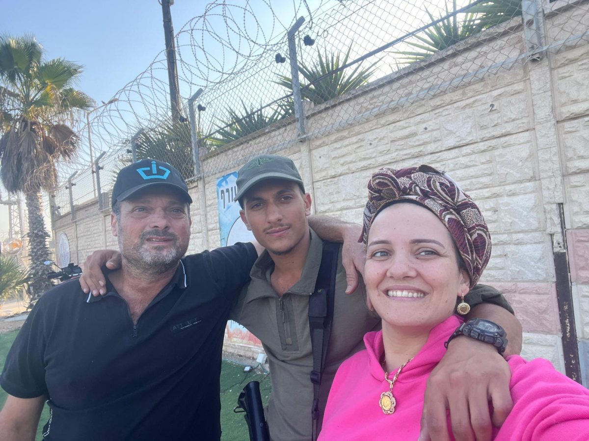 באדיבות המשפחה