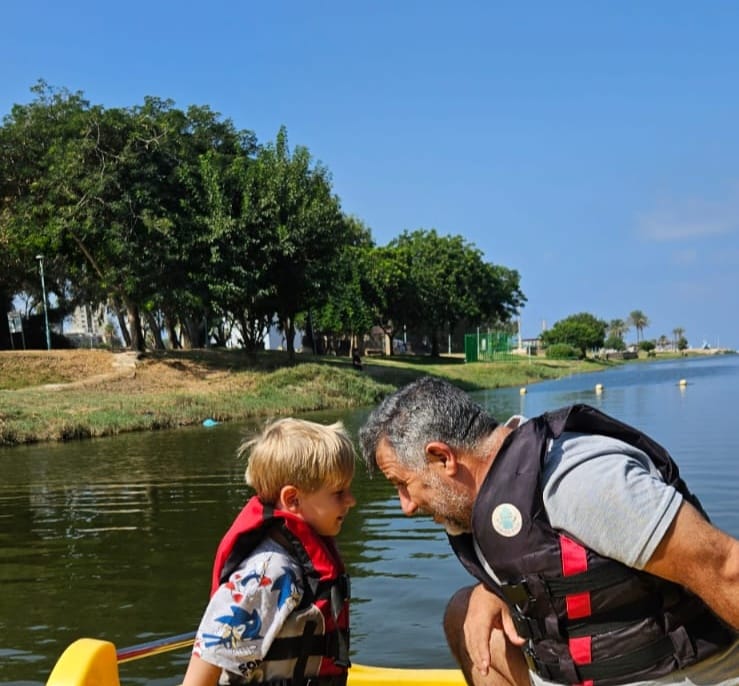 הדור שחווה את הנוסטלגיה בשנות ה70 והנכד שאולי יהנה מהחזון