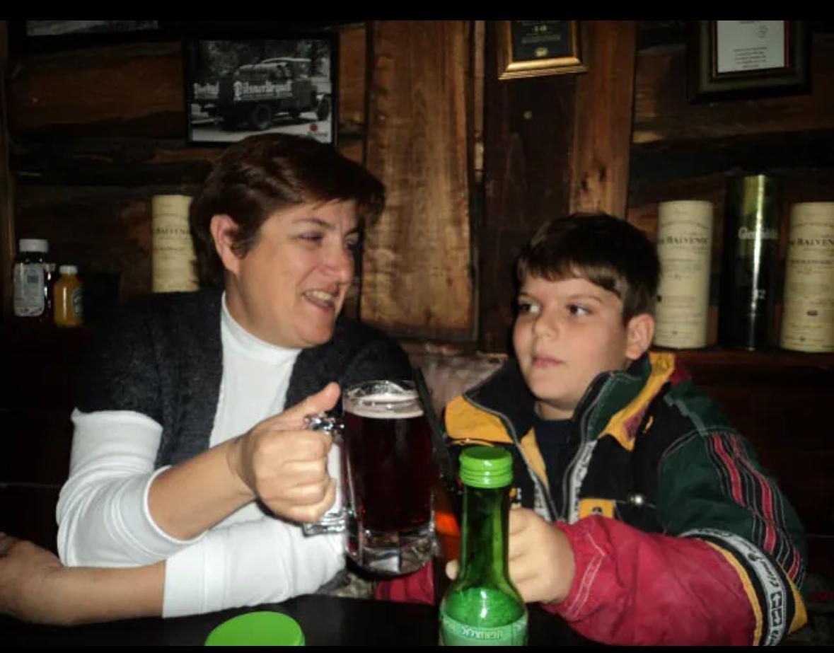 באדיבות המשפחה