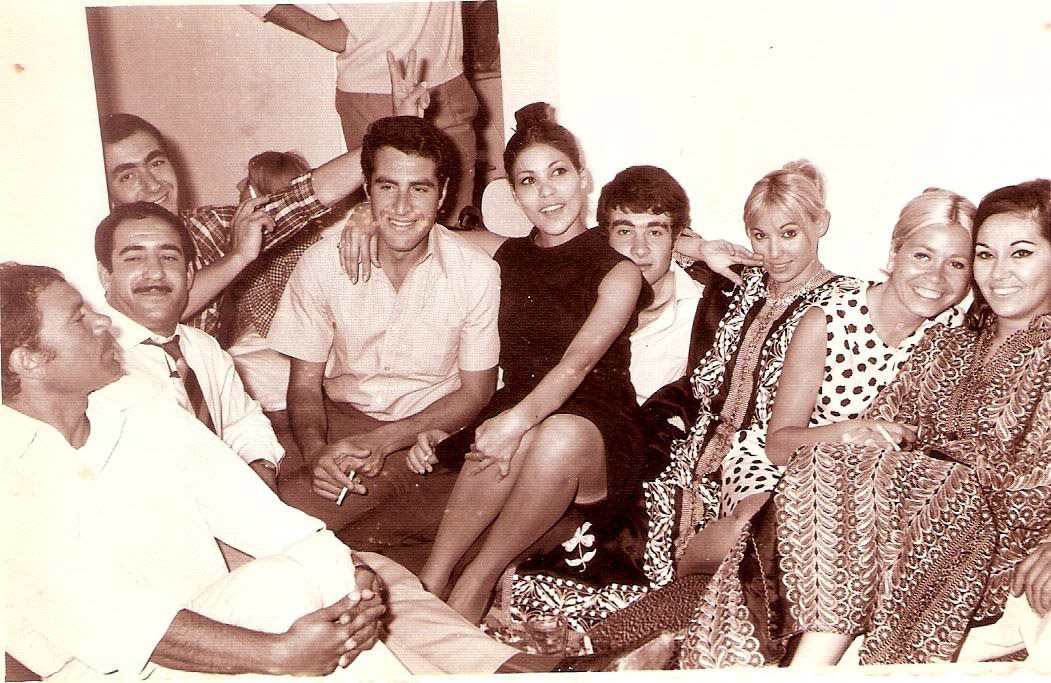 איבון סספורטס,פופה היפה, ג'ורג' בן זמרה,גוזט אניג'ר,אמסלם,סימו מור יוסף,עזרה אלבז.