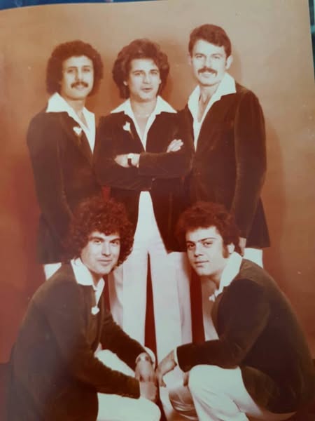 אצבעות הזהב