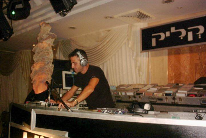 קליק של מיכה בן אלי